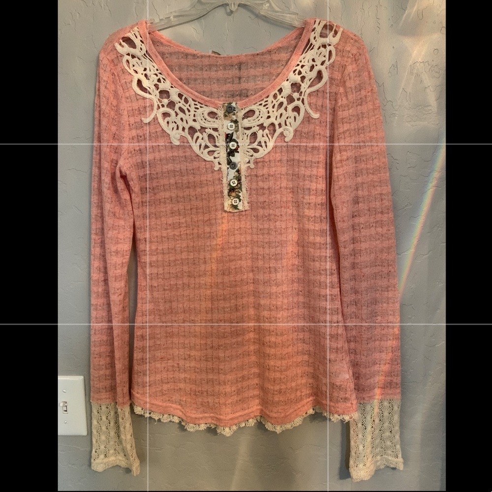 Miss Me top BNWT-never worn size… Medium-  MAKE AN OFFER!!